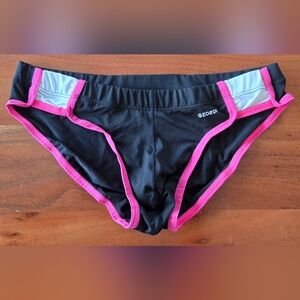 Geordi Black and Pink Briefs